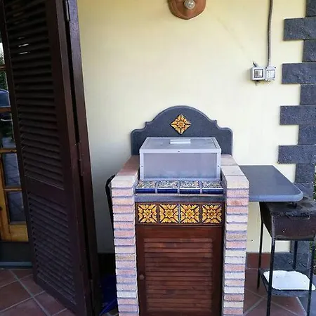 Il Tiglio Live On Etna Villa